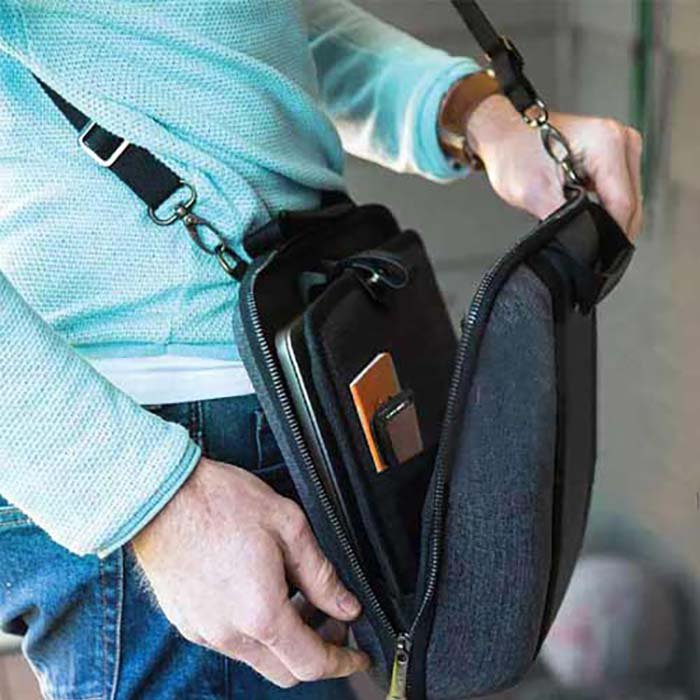 Bensley Executive laptop bag Grey (2)