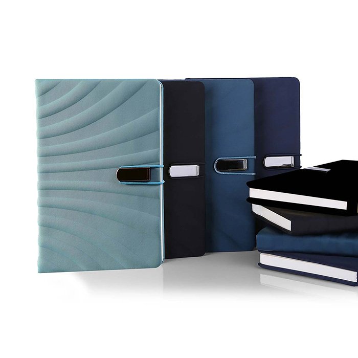 Dom Plus Notebook with USB flash drive 1 (1)