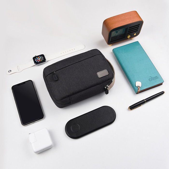 Clayto Travel Pouch with leather handle (2)