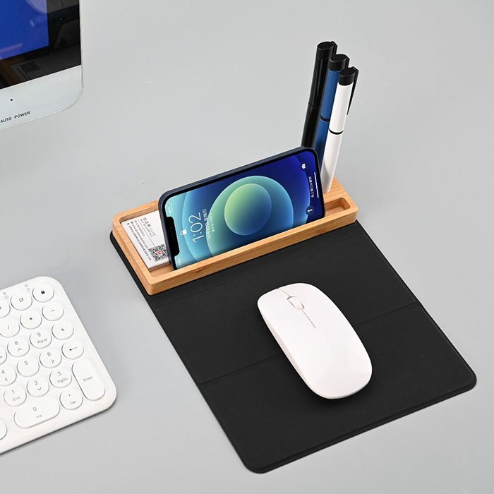Mopano Eco Mouse Pad with 15W Charging. Light up logo. (1)