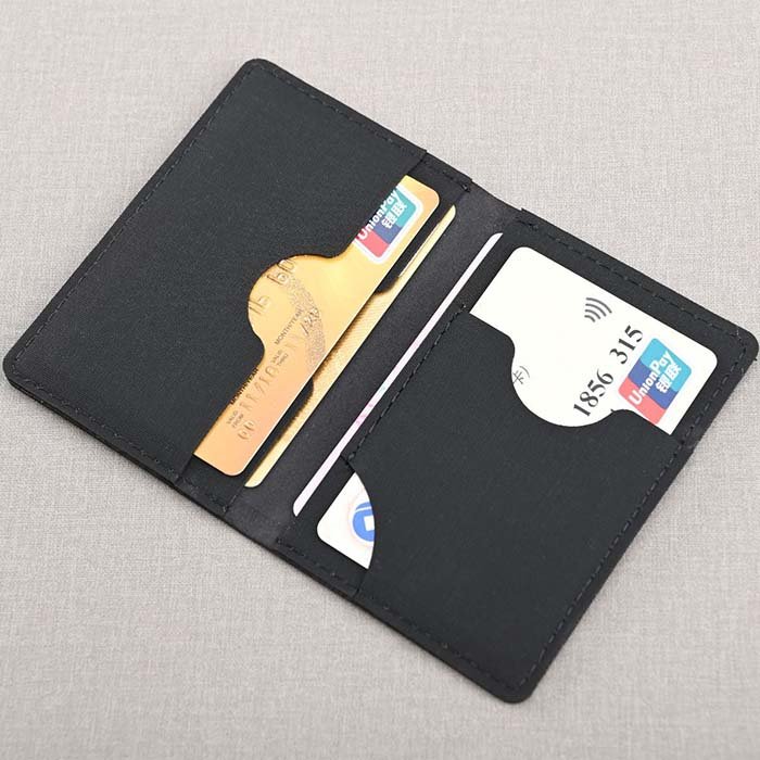 Zara Card holder with recycled claim standard certification (1)