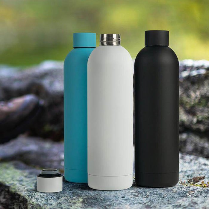 Melva 750 Insulated soft touch feel bottle. 750 ML (2)