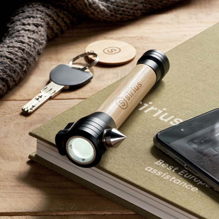 Valoa 3 in 1 emergency hammer (1)