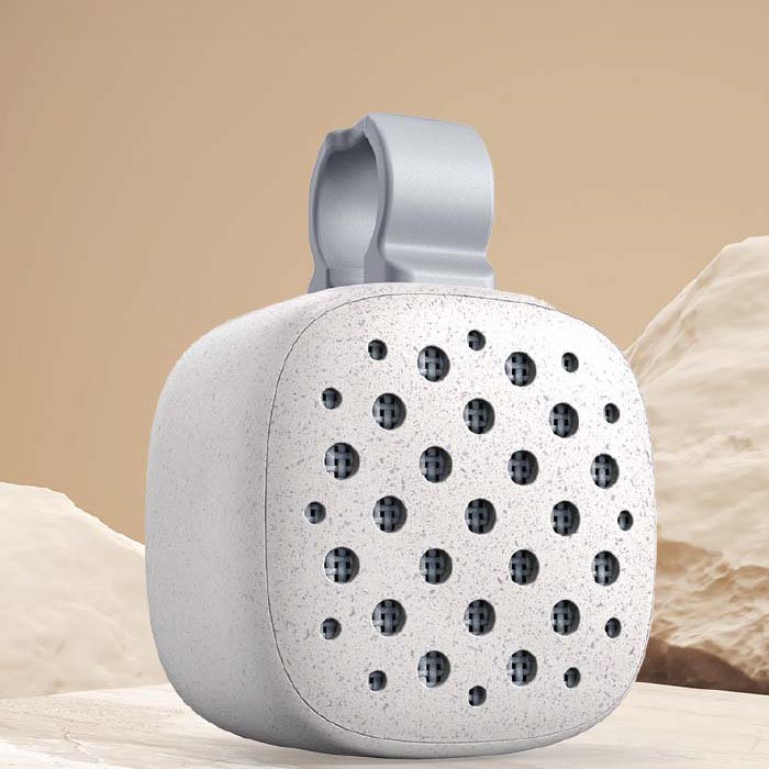 Nie Recycled Bluetooth speaker in cube shape with silicon holder (1)
