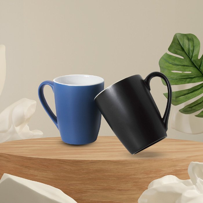 Codien Two-tone colour 12oz stoneware mug. (2)