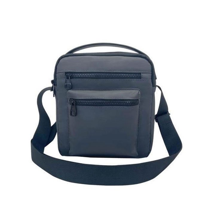Karada Cross body messenger travel bag. (1)